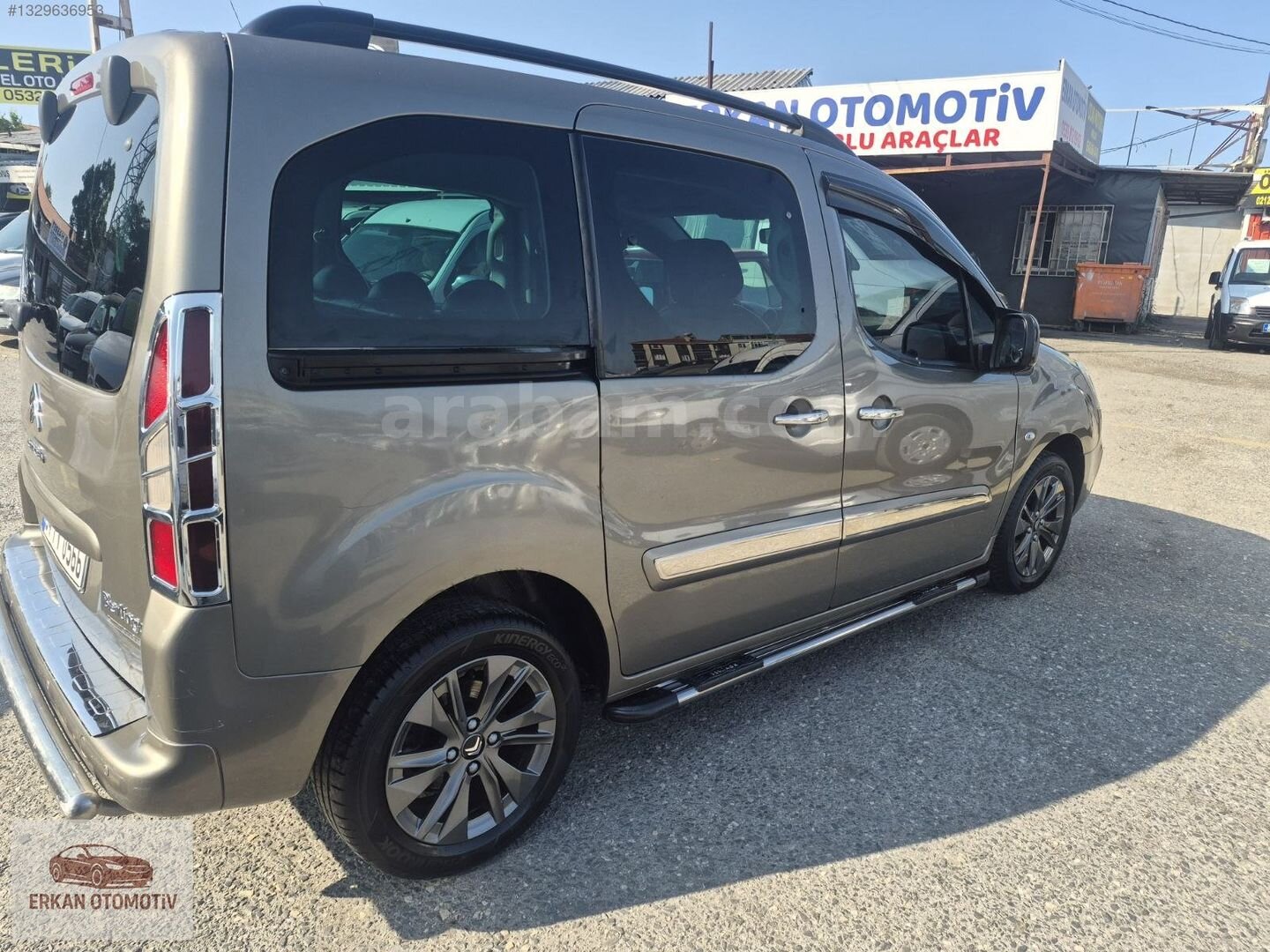 Galeriden Citroen Berlingo 1.6 HDi Combi SX 2017 Model İstanbul 150.000 km Füme 6