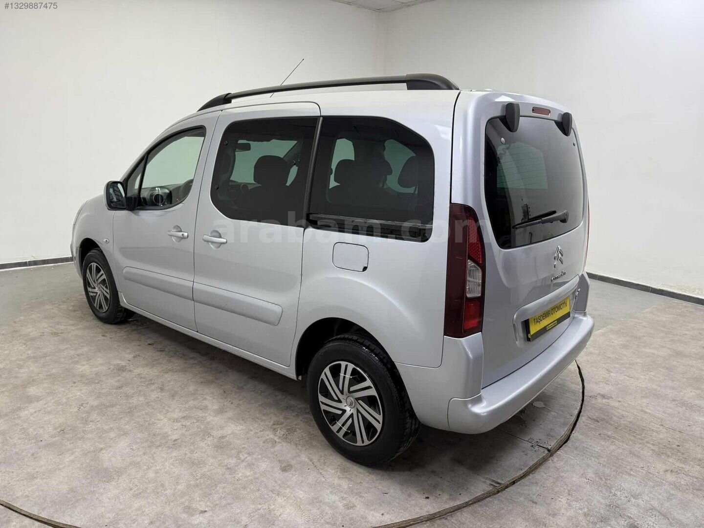 Galeriden Citroen Berlingo 1.6 HDi Combi SX 2017 Model Ankara 79.000 km Gri 2