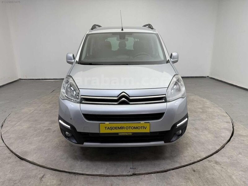 Galeriden Citroen Berlingo 1.6 HDi Combi SX 2017 Model Ankara 79.000 km Gri