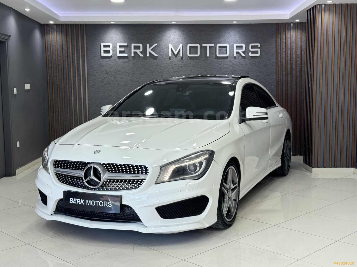 Galeriden Mercedes - Benz CLA 180 D AMG 2015 Model İstanbul 199.000 km Beyaz 4
