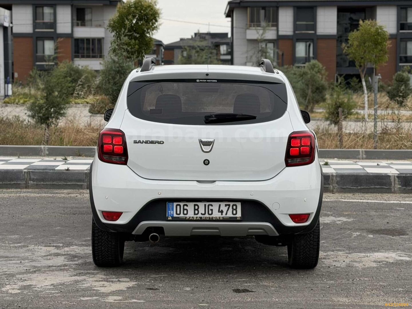 Galeriden Dacia Sandero 1.5 dCi Stepway 2019 Model Tekirdağ 169.000 km Beyaz 5