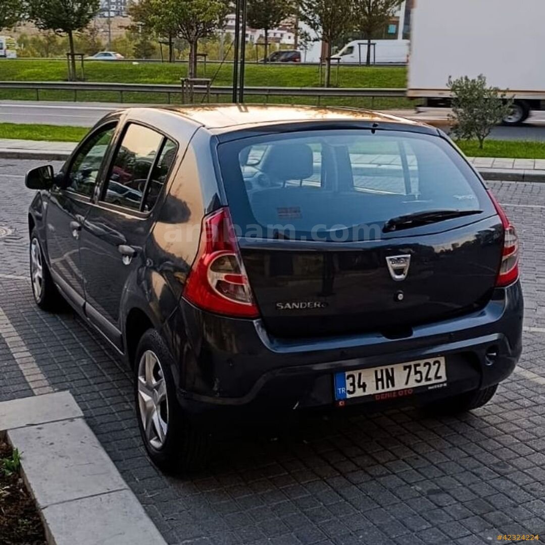 Galeriden Dacia Sandero 1.2 Ambiance 2012 Model İstanbul 165.000 km Füme 3