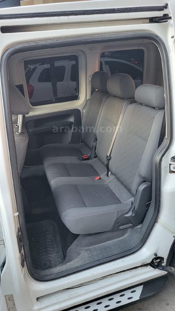 Sahibinden Volkswagen Caddy 1.6 TDI Comfortline 2013 Model İstanbul 175.500 km Beyaz 6