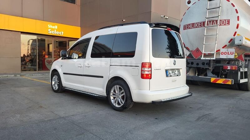 Sahibinden Volkswagen Caddy 1.6 TDI Comfortline 2013 Model İstanbul 175.500 km Beyaz