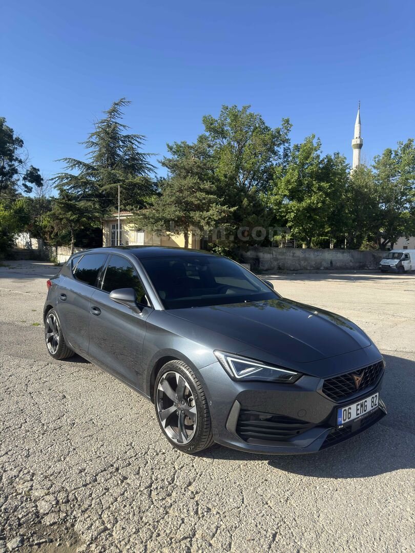Sahibinden Cupra Leon 1.5 eTSI Standart 2023 Model Ankara 35.000 km Füme 7