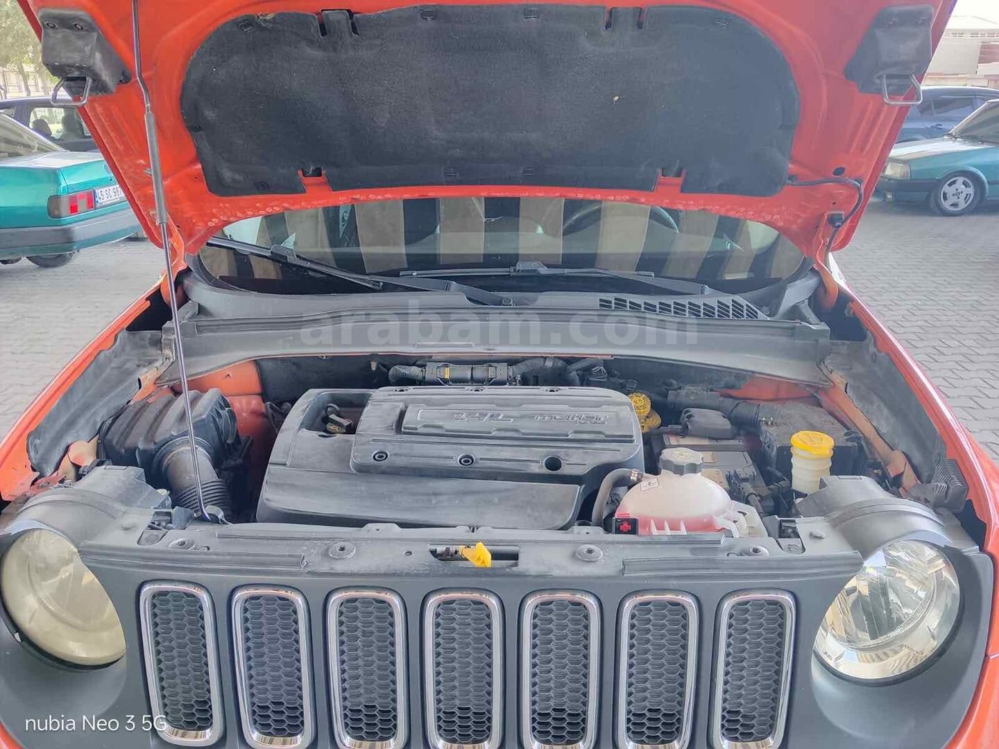 Sahibinden Jeep Renegade 1.4 MultiAir Longitude 2015 Model Manisa 156.500 km Turuncu 2