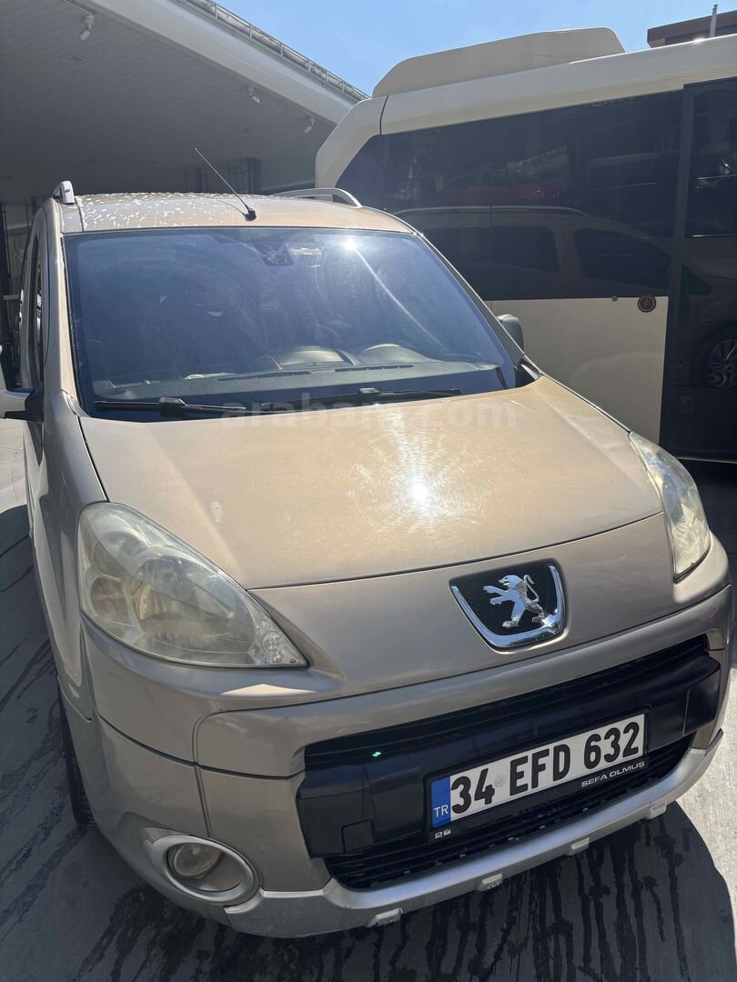 Sahibinden Peugeot Partner 1.6 HDI Premium Pack 2009 Model İstanbul 256.500 km Gri 4