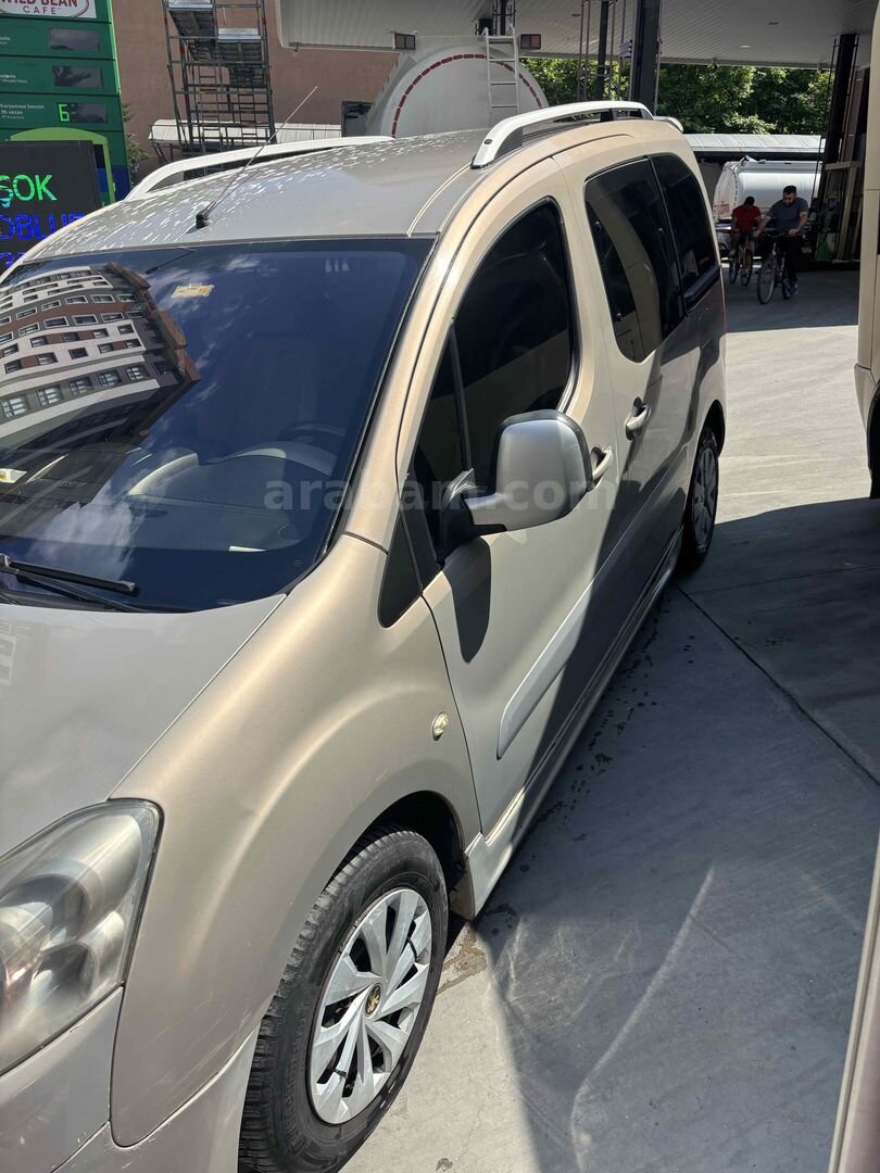 Sahibinden Peugeot Partner 1.6 HDI Premium Pack 2009 Model İstanbul 256.500 km Gri 3
