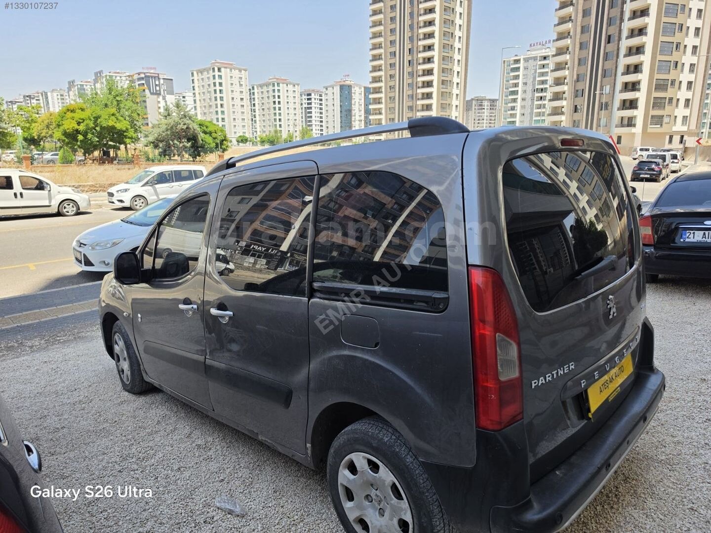 Galeriden Peugeot Partner 1.6 HDI Comfort 2012 Model Diyarbakır 299.000 km Füme 2