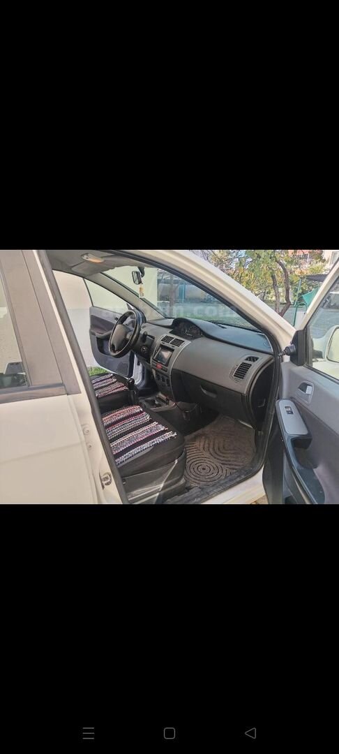 Sahibinden Tata Vista 1.3 TDI Quadrojet Aura 2012 Model Muğla 205.000 km Beyaz 6