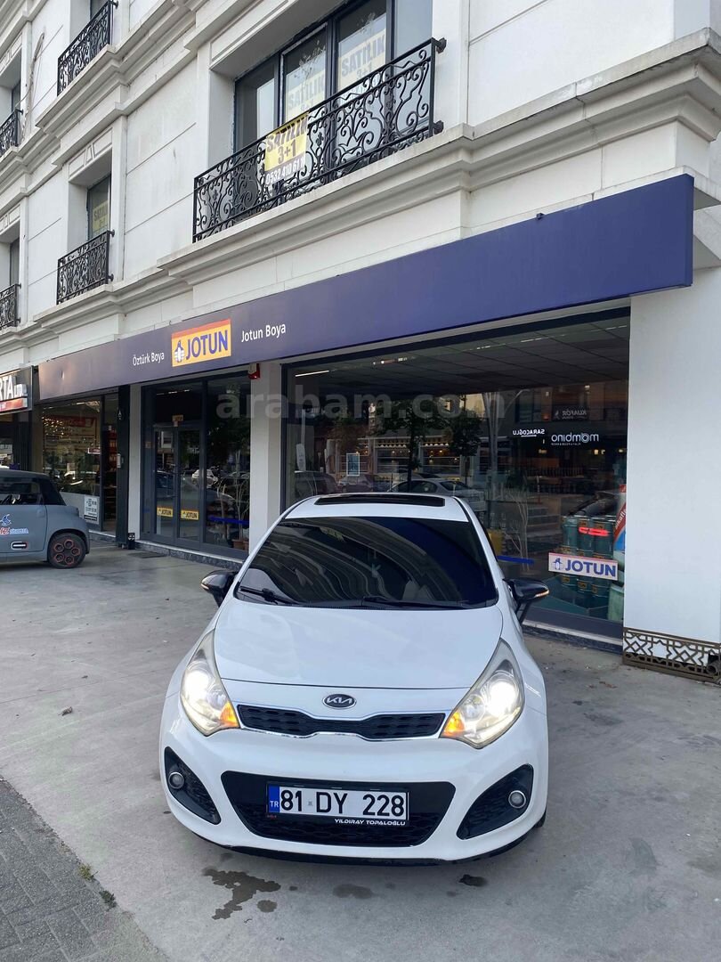 Sahibinden Kia Rio 1.4 CRDi Sporty 2014 Model Düzce 269.000 km Beyaz 2