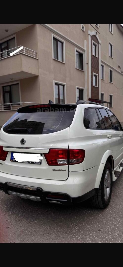 Sahibinden KGM SsangYong Kyron 2.0 L XDI Limited 4x4 2010 Model Kocaeli 206.000 km Beyaz 5