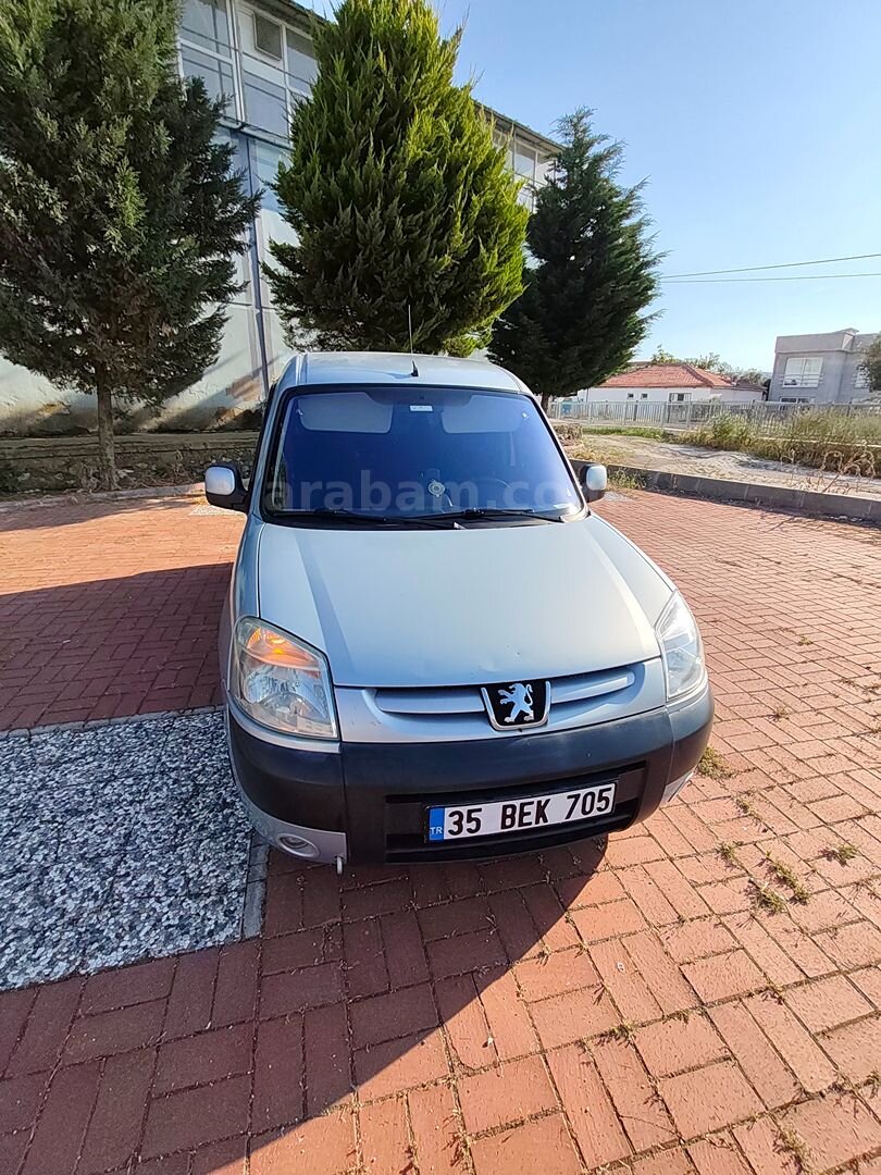 Sahibinden Peugeot Partner 1.6 XT 2003 Model İzmir 277.000 km Gri (metalik) 5