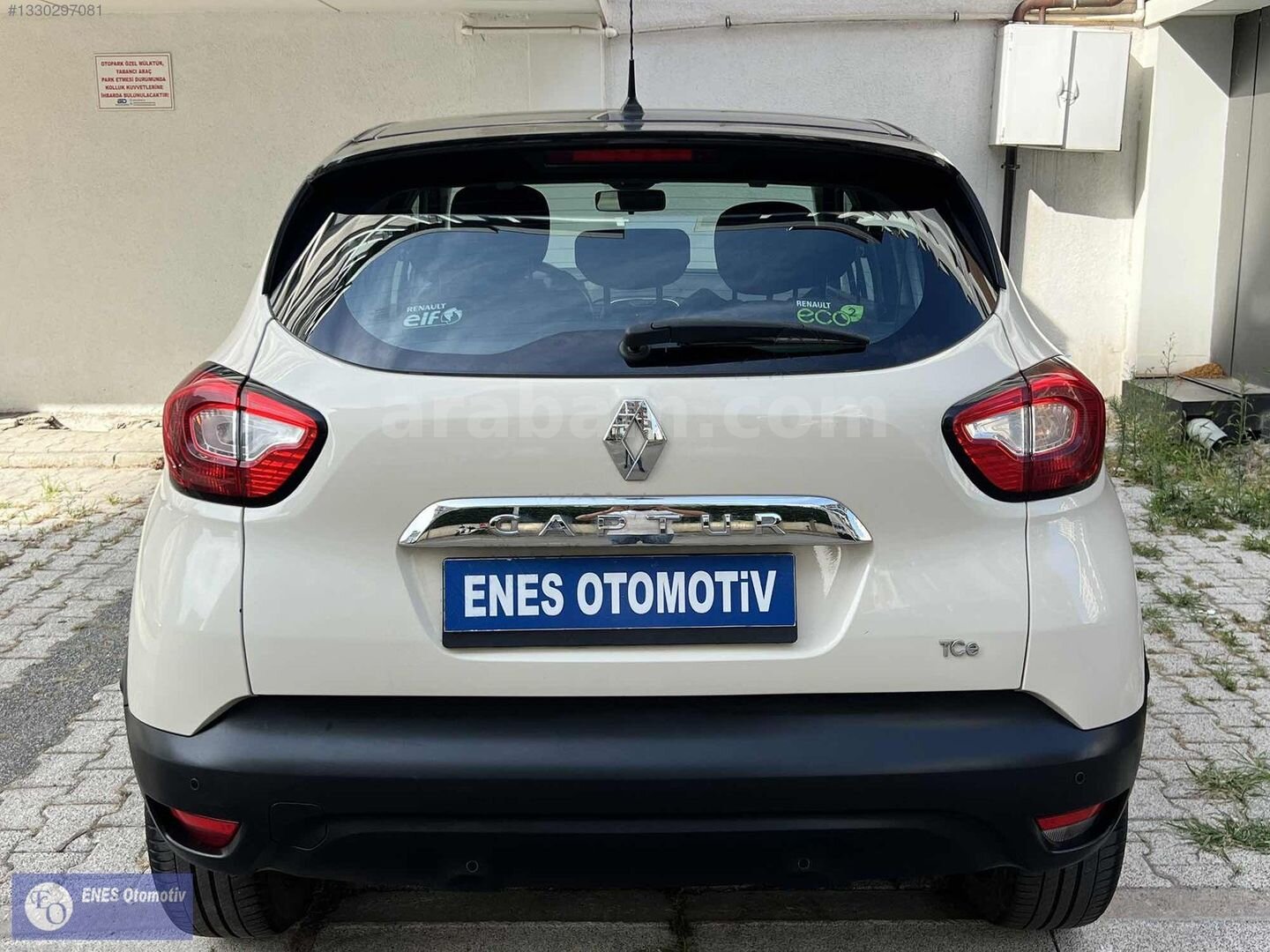 Galeriden Renault Captur 0.9 Icon 2013 Model İstanbul 50.000 km Bej 4