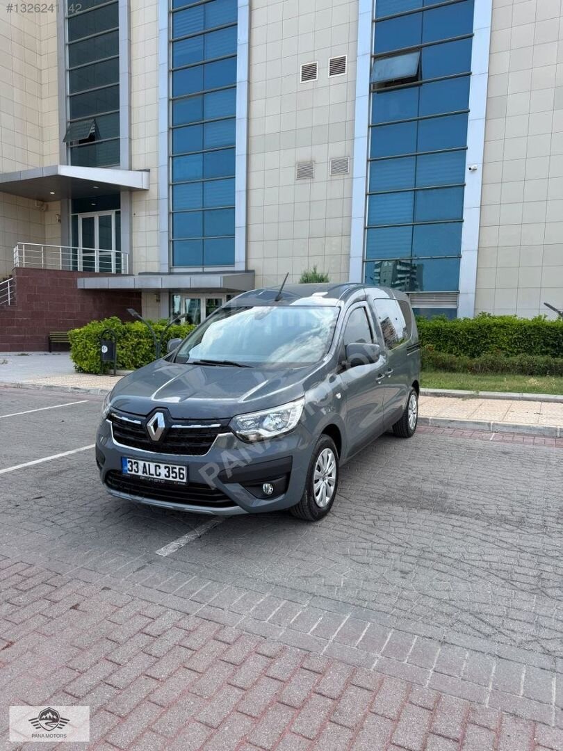Galeriden Renault Express Combi 1.5 BlueDCI Joy 2022 Model Mersin 246.000 km Gri 1