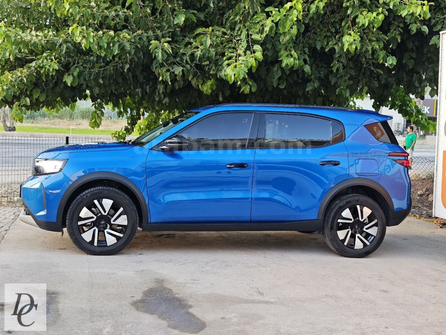 Galeriden Opel Frontera 1.2 Hybrid GS 2025 Model Antalya 13.000 km Mavi 4