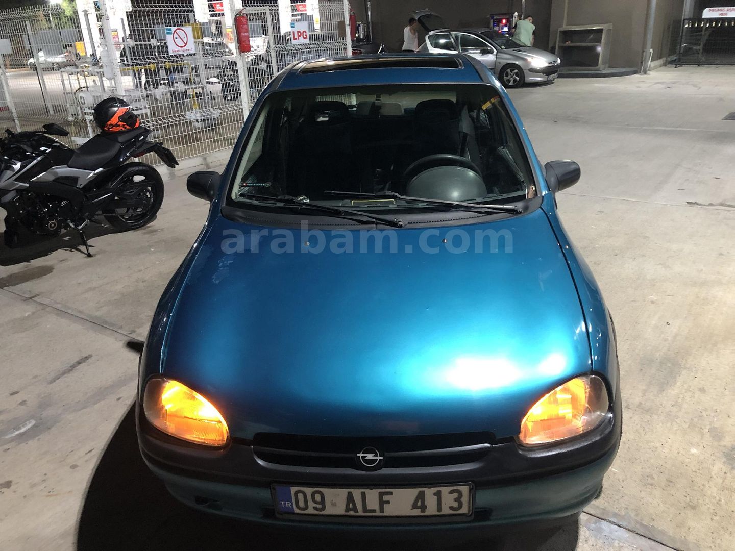 Sahibinden Opel Corsa 1.4 Sport 1994 Model İzmir 265.000 km Mavi