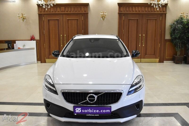Galeriden Volvo V40 Cross Country 1.5 T3 Advance 2017 Model Ankara 123.580 km Beyaz