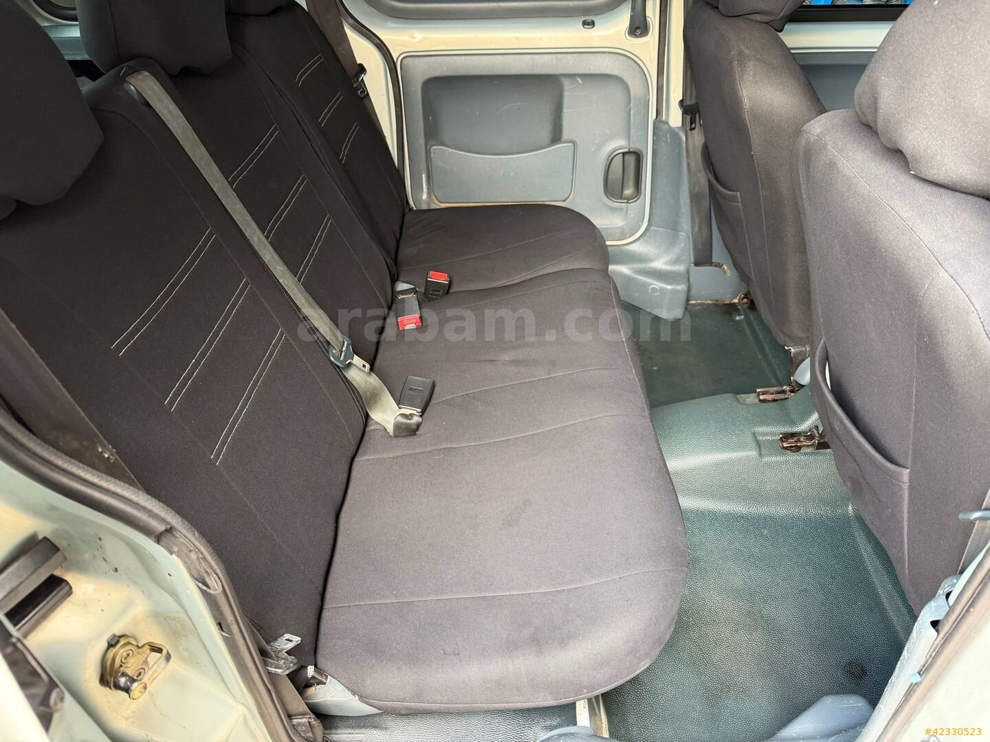 Galeriden Renault Kangoo 1.4 RTE 2002 Model Denizli 193.000 km Gri 7