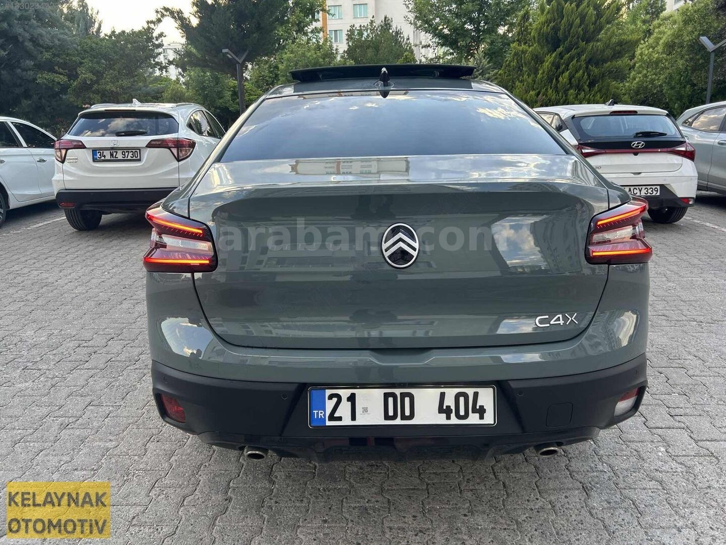 Galeriden Citroen C4 X 1.2 PureTech Max 2025 Model Diyarbakır 20.000 km Yeşil 5