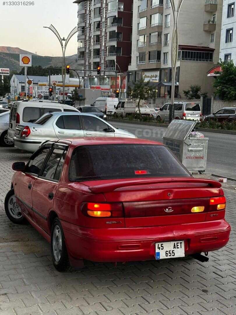 Galeriden Kia Sephia 1.5 GTX 1994 Model Bitlis 329.000 km Kırmızı 4