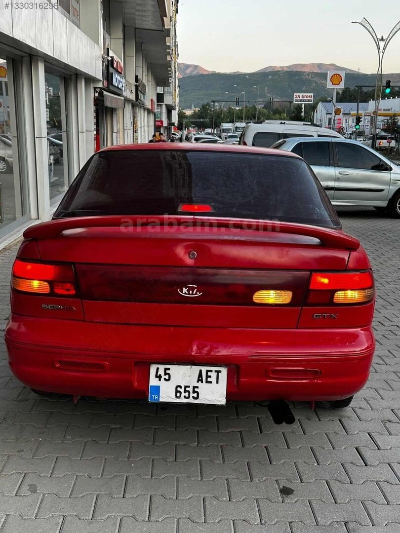 Galeriden Kia Sephia 1.5 GTX 1994 Model Bitlis 329.000 km Kırmızı 2