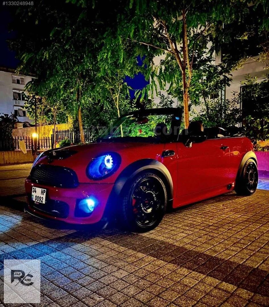 Galeriden Mini Cooper S 1.6 Cabrio 2011 Model İstanbul 120.000 km Kırmızı 2