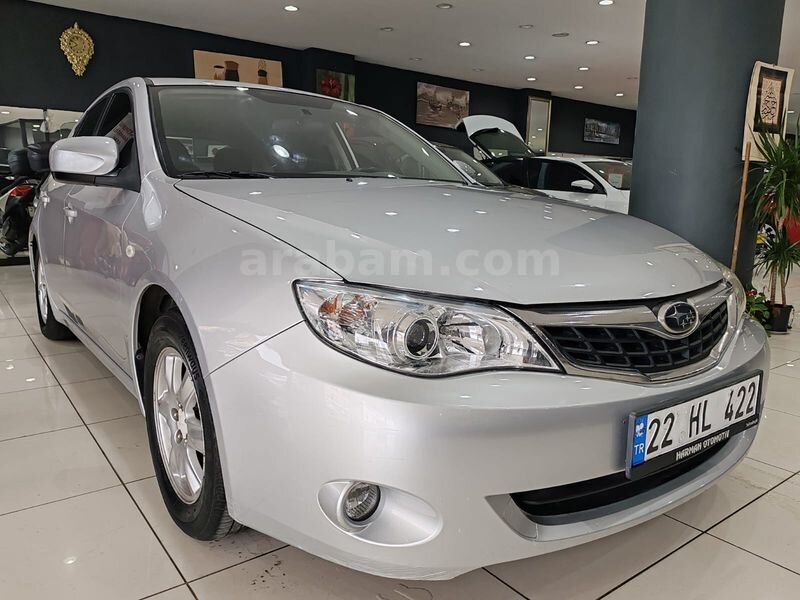 Galeriden Subaru Impreza 1.5 Comfort 2008 Model İstanbul 167.000 km Gri (Gümüş)