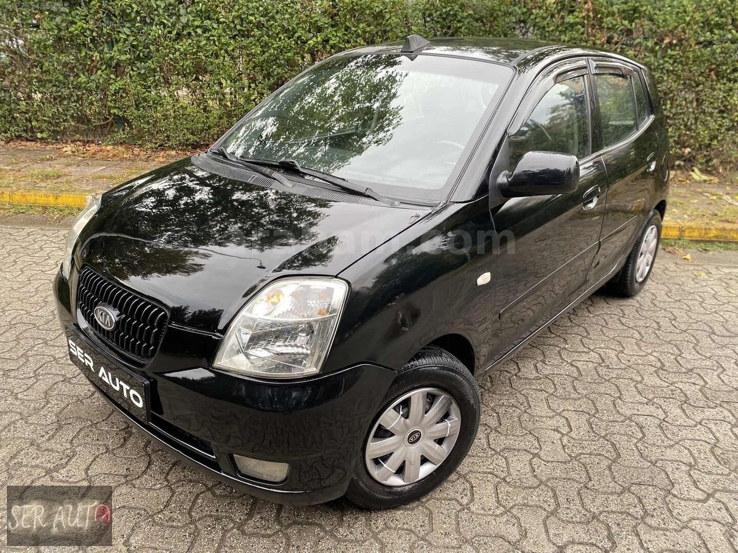Galeriden Kia Picanto 1.1 EX 2005 Model İstanbul 249.500 km Siyah 3
