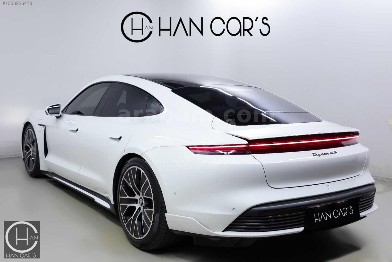 Galeriden Porsche Taycan Elektrik 4S Performance Plus 2020 Model İstanbul 78.000 km Beyaz 2