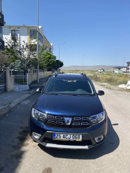 Sahibinden Dacia Sandero 1.5 dCi Stepway 2018 Model Erzurum 142.250 km Mavi (metalik)