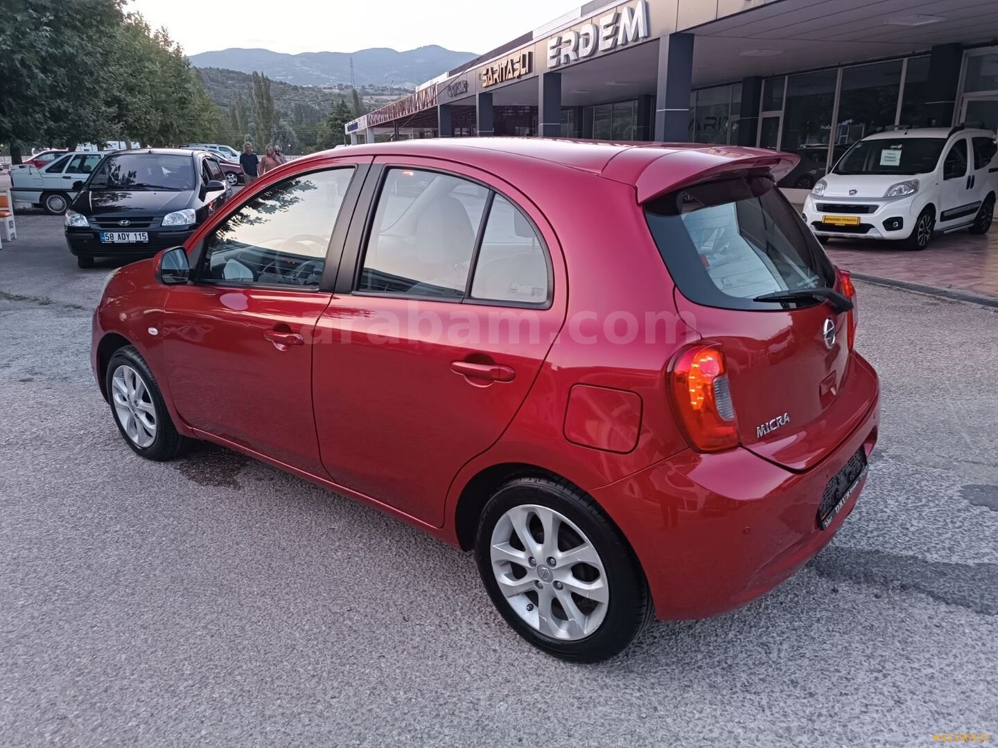 Galeriden Nissan Micra 1.2 Match 2015 Model Tokat 39.000 km Kırmızı 6