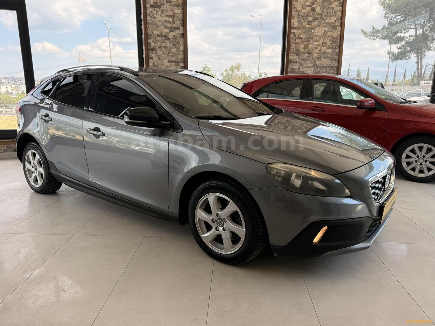 Galeriden Volvo V40 Cross Country 1.6 D Premium 2015 Model İzmir 200.000 km Füme 4