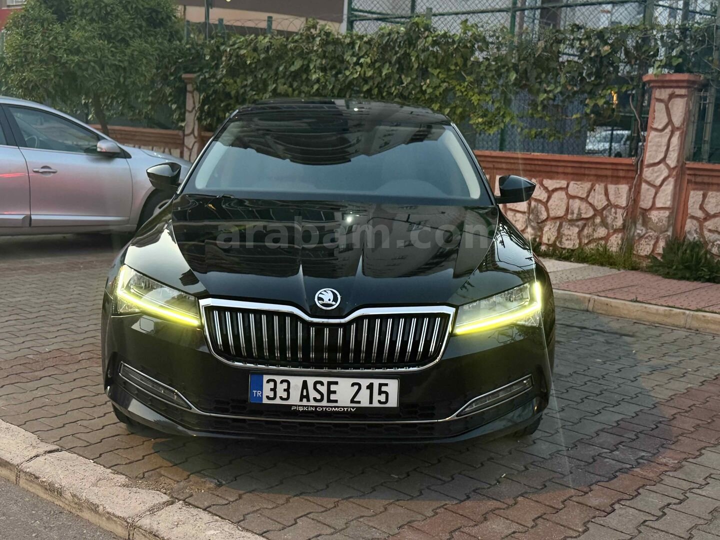 Sahibinden Skoda SuperB 1.5 TSI Prestige 2023 Model Mersin 63.000 km Siyah 4