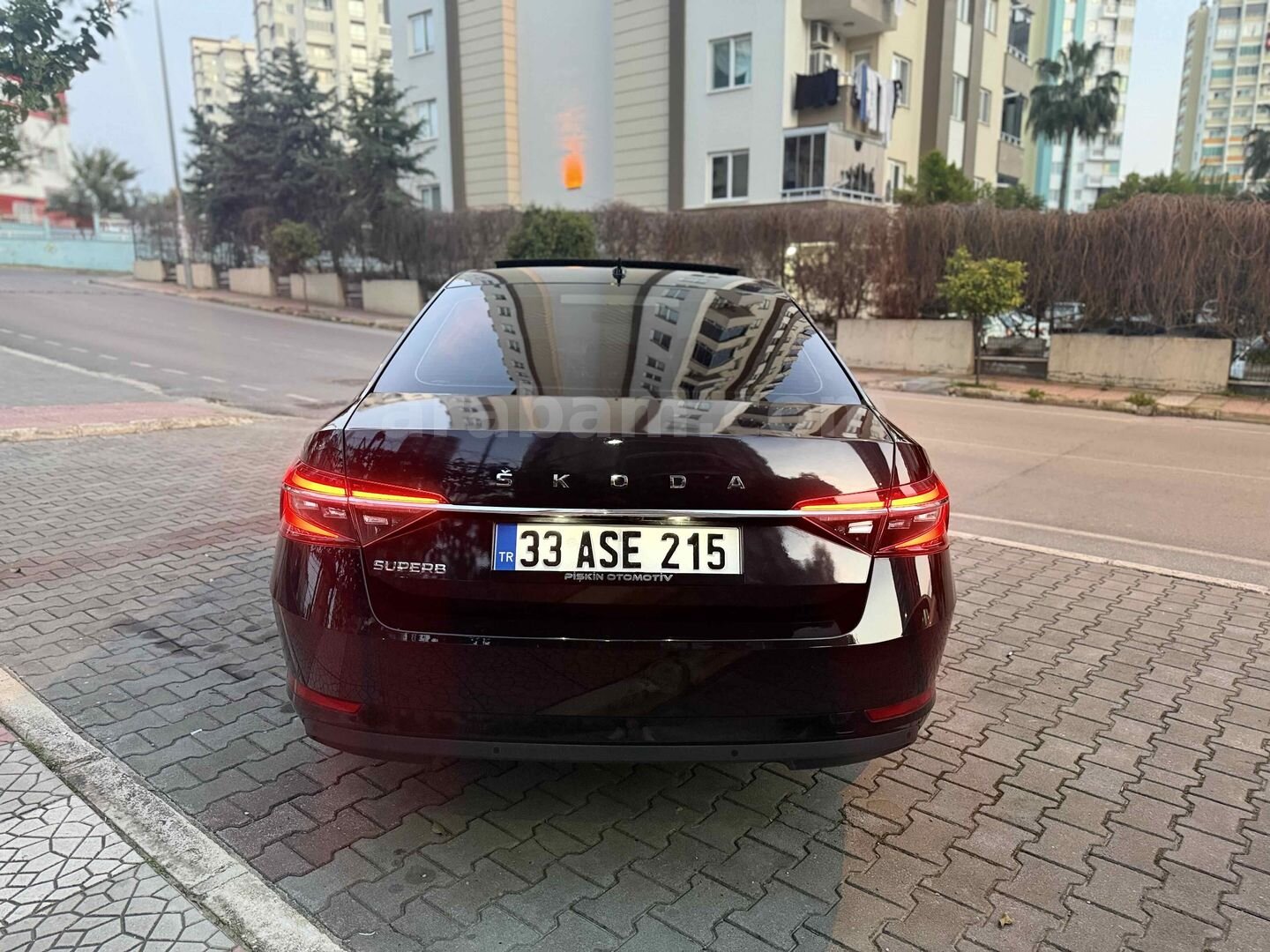 Sahibinden Skoda SuperB 1.5 TSI Prestige 2023 Model Mersin 63.000 km Siyah 3