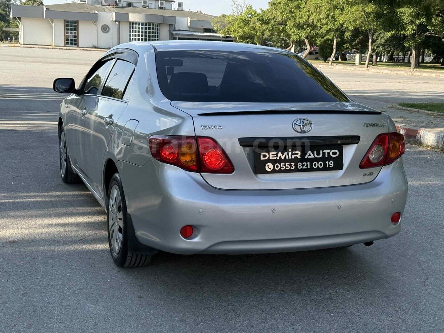 Galeriden Toyota Corolla 1.4 D-4D Class 2007 Model Afyonkarahisar 260.000 km Gri (Gümüş) 6