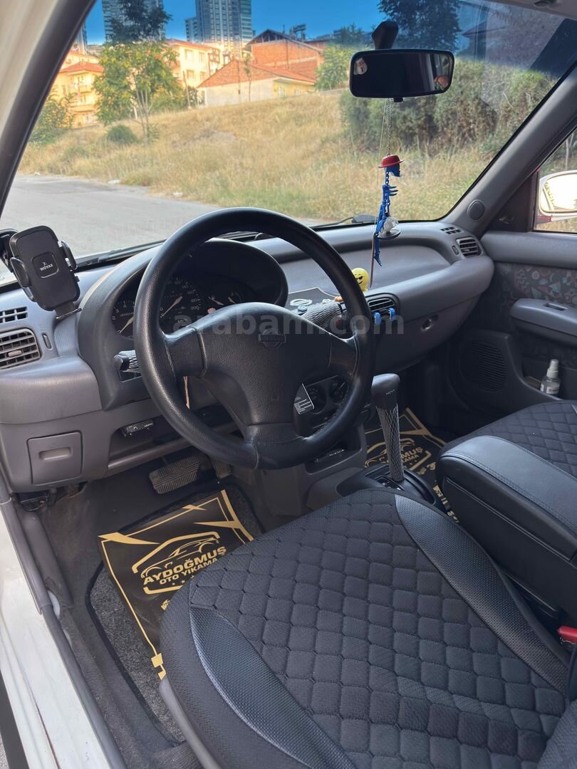Sahibinden Nissan Micra 1.3 GX 1997 Model Malatya 213.000 km Beyaz 5