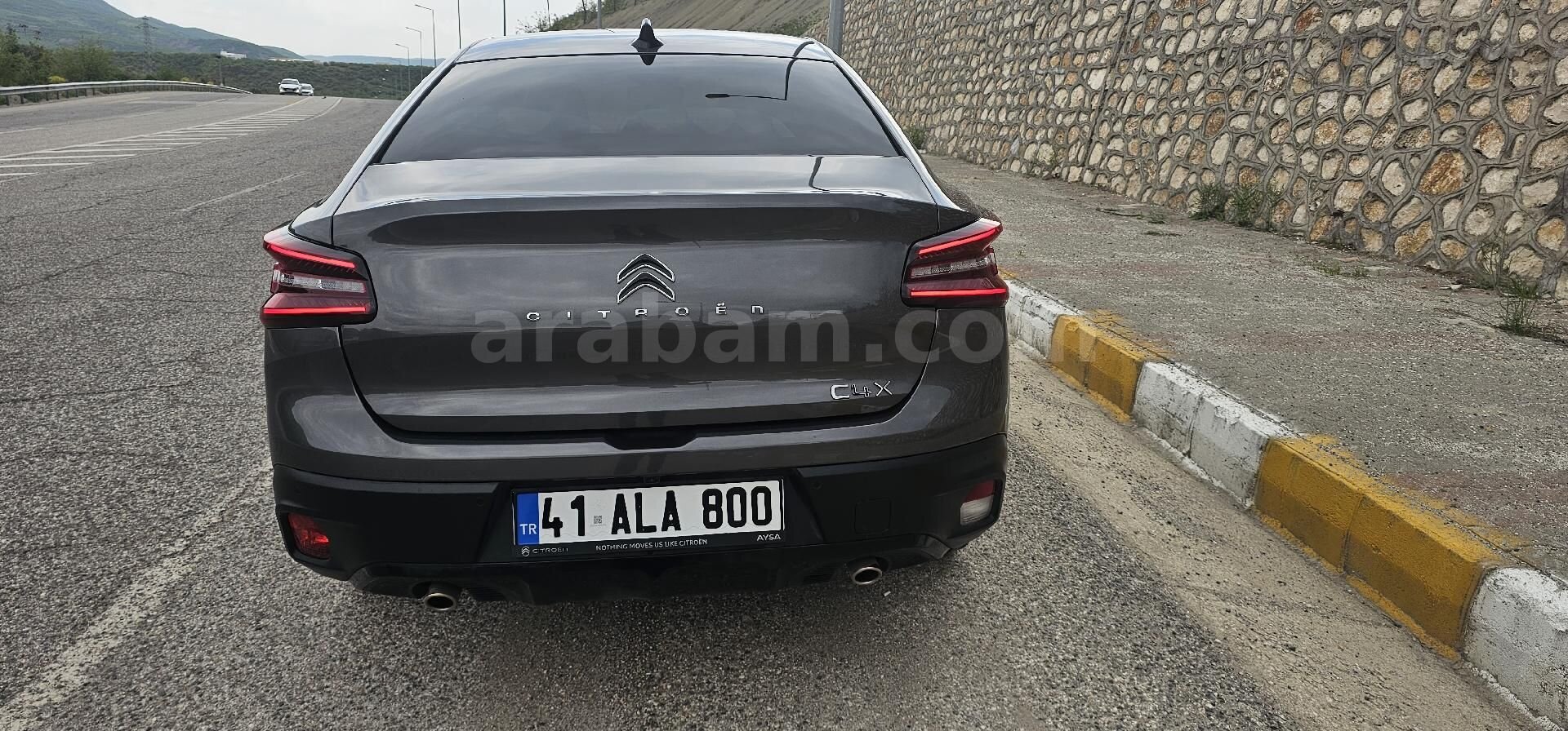 Sahibinden Citroen C4 X 1.2 PureTech Shine Bold 2024 Model Malatya 32.000 km Gri (metalik) 7
