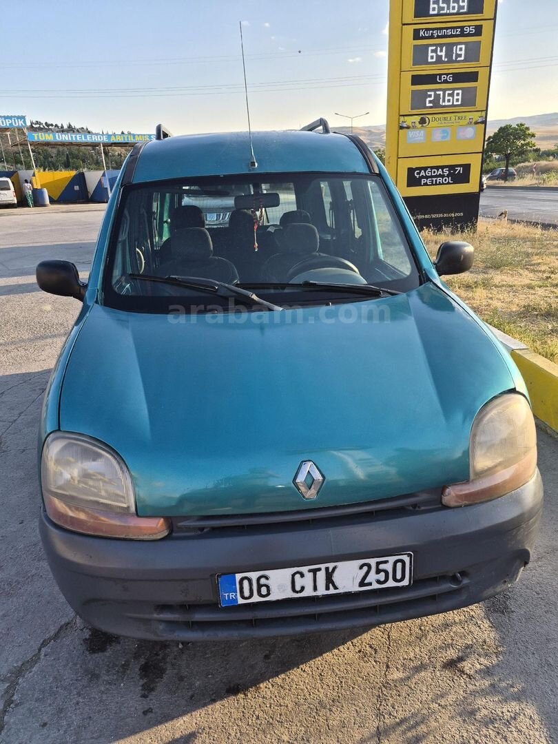 Sahibinden Renault Kangoo 1.4 RTE 2000 Model Kırıkkale 304.000 km Yeşil (metalik) 1