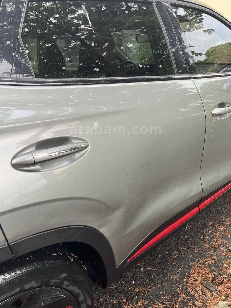 Sahibinden Chery Omoda 5 1.6 T-GDI Luxury 2023 Model İstanbul 72.300 km Gri (Gümüş) 5