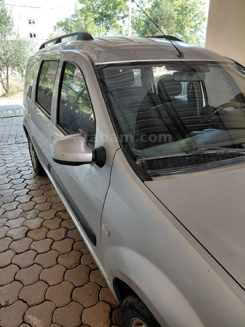 Sahibinden Dacia Logan 1.5 dCi MCV Black Line 2011 Model Antalya 382.000 km Gri (Gümüş) 3