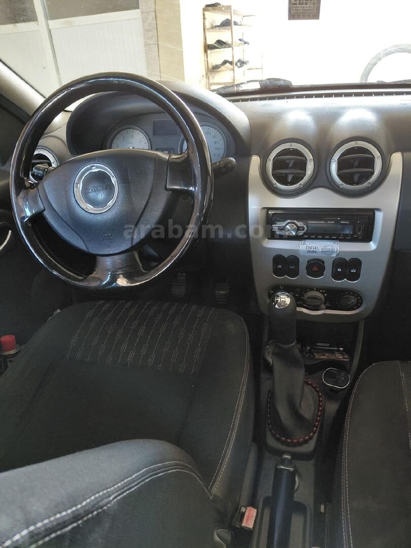 Sahibinden Dacia Logan 1.5 dCi MCV Black Line 2011 Model Antalya 382.000 km Gri (Gümüş) 7