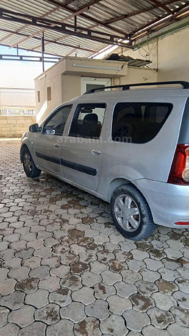 Sahibinden Dacia Logan 1.5 dCi MCV Black Line 2011 Model Antalya 382.000 km Gri (Gümüş) 5
