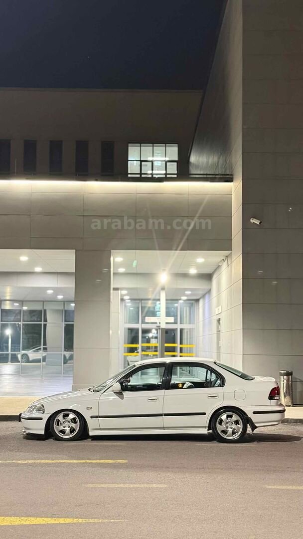 Sahibinden Honda Civic 1.4 i S 1999 Model Eskişehir 275.000 km Beyaz 6