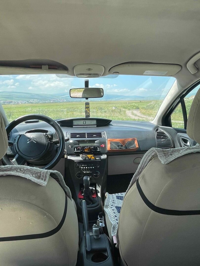 Sahibinden Citroen C4 1.4 SX 2008 Model Ardahan 287.000 km Siyah 6