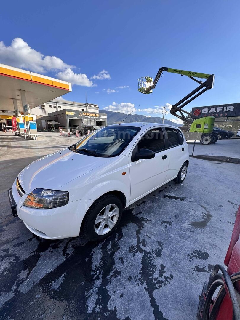 Sahibinden Chevrolet Kalos 1.2 SE 2005 Model İzmir 225.500 km Beyaz 5