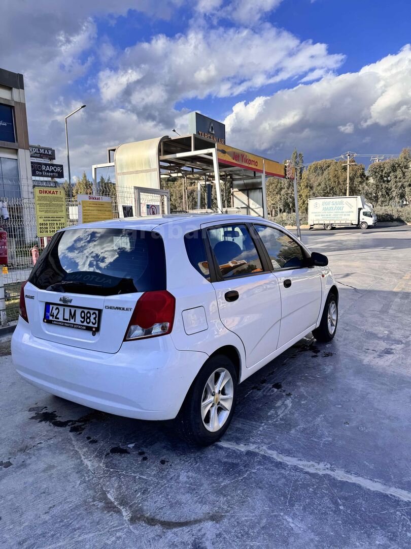 Sahibinden Chevrolet Kalos 1.2 SE 2005 Model İzmir 225.500 km Beyaz 4