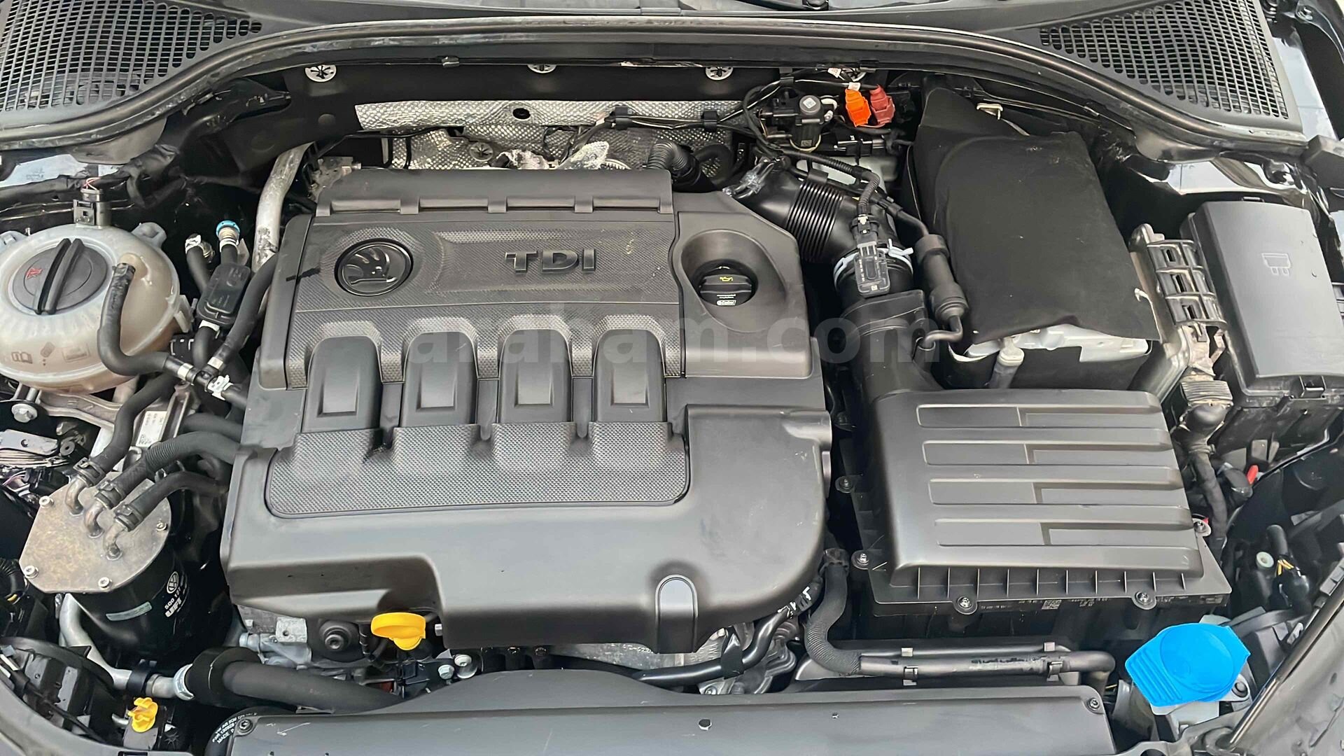 Sahibinden Skoda Octavia 1.6 TDI Elegance CR 2013 Model Elazığ 231.000 km Siyah 6