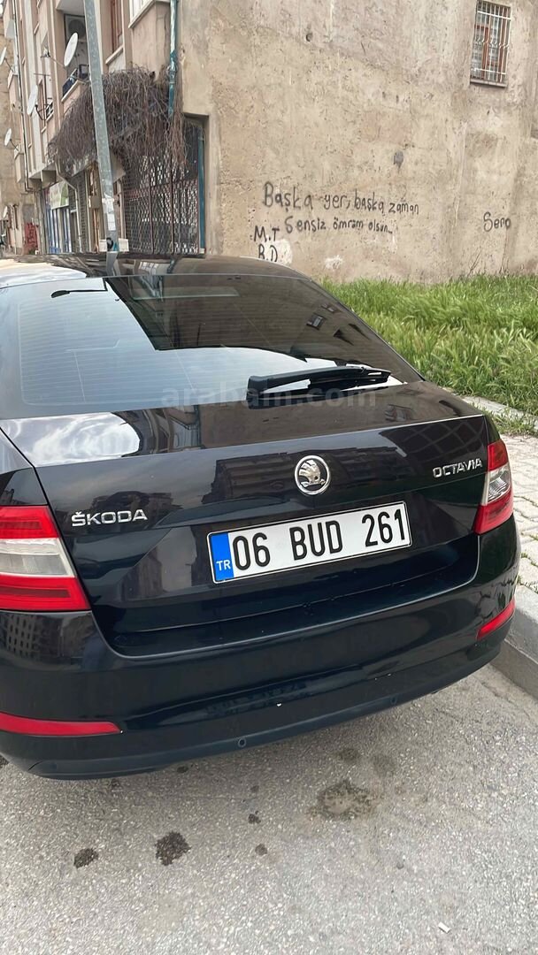 Sahibinden Skoda Octavia 1.6 TDI Elegance CR 2013 Model Elazığ 231.000 km Siyah 4