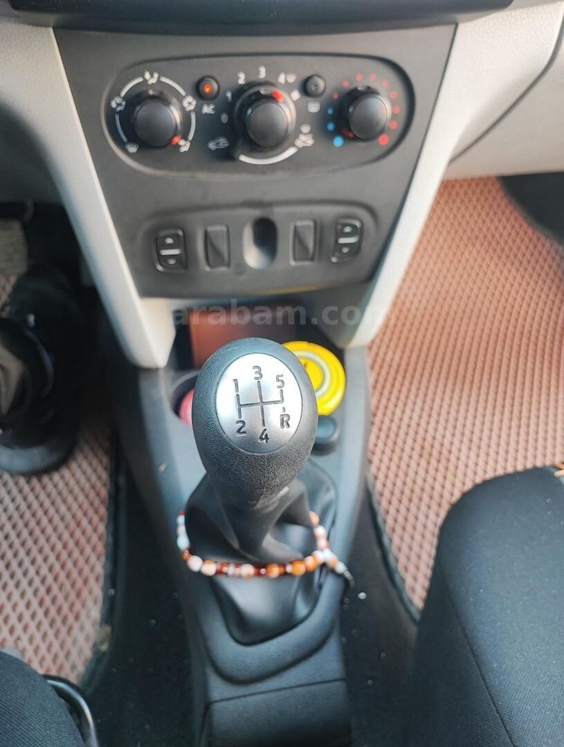 Sahibinden Dacia Sandero 1.5 dCi Ambiance 2013 Model Malatya 196.200 km Beyaz 7